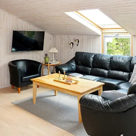 6 Person In Hadsund